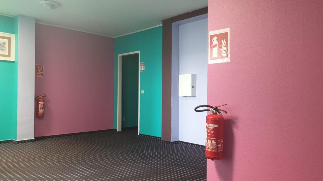 Isas Hostel Berlijn Buitenkant foto