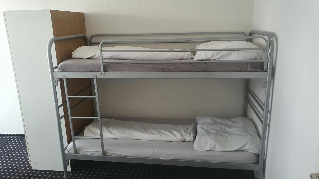 Isas Hostel Berlijn Buitenkant foto