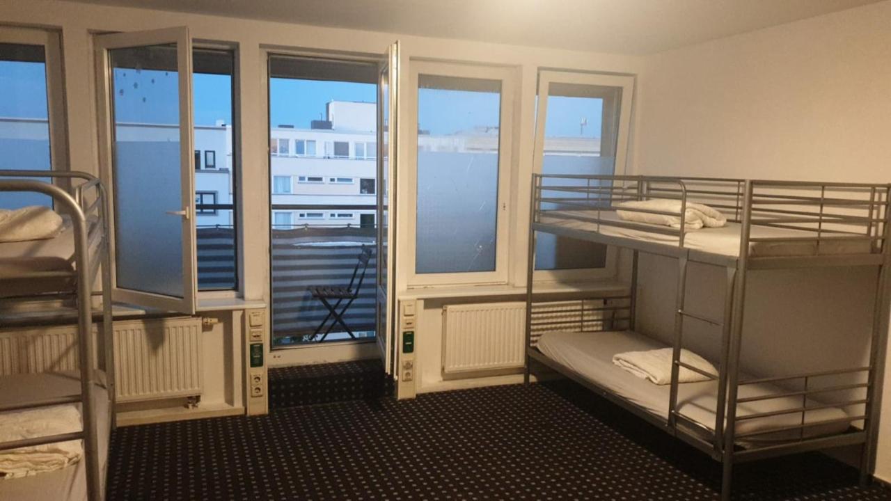 Isas Hostel Berlijn Buitenkant foto