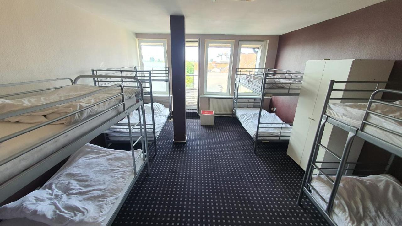 Isas Hostel Berlijn Buitenkant foto